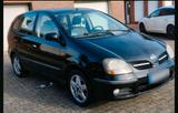 Nissan Almera Tino Automatik mit TÜV - Nissan Almera Tino mit Benzin-Antrieb: Automatik