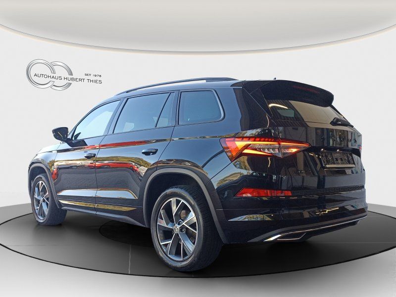 Fahrzeugansicht 5 Fahrzeugabbildung SKODA Kodiaq 2.0 TDI Sportline 4x4 DSG