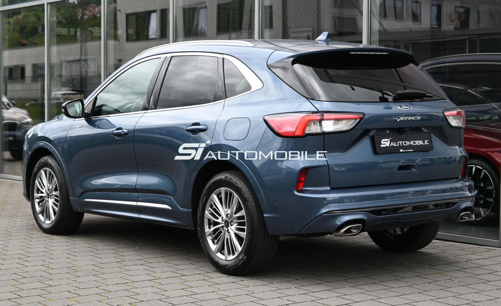 Fahrzeugabbildung Ford Kuga 2.0 D Aut. 4WD VIGNALE °ACC°HEAD-UP°STANDHZ