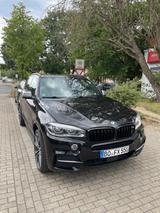 BMW X5 M50d - Voll B&W ACC Pano Nachtsicht Leder  - BMW X5 M50 in Bochum