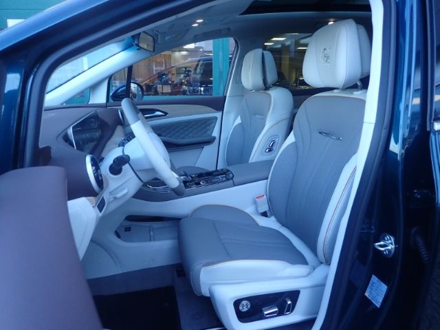 Fahrzeugabbildung DFSK Forthing 4 U-Tour Noble 1,5T 7Sitzer Shz Pano LE