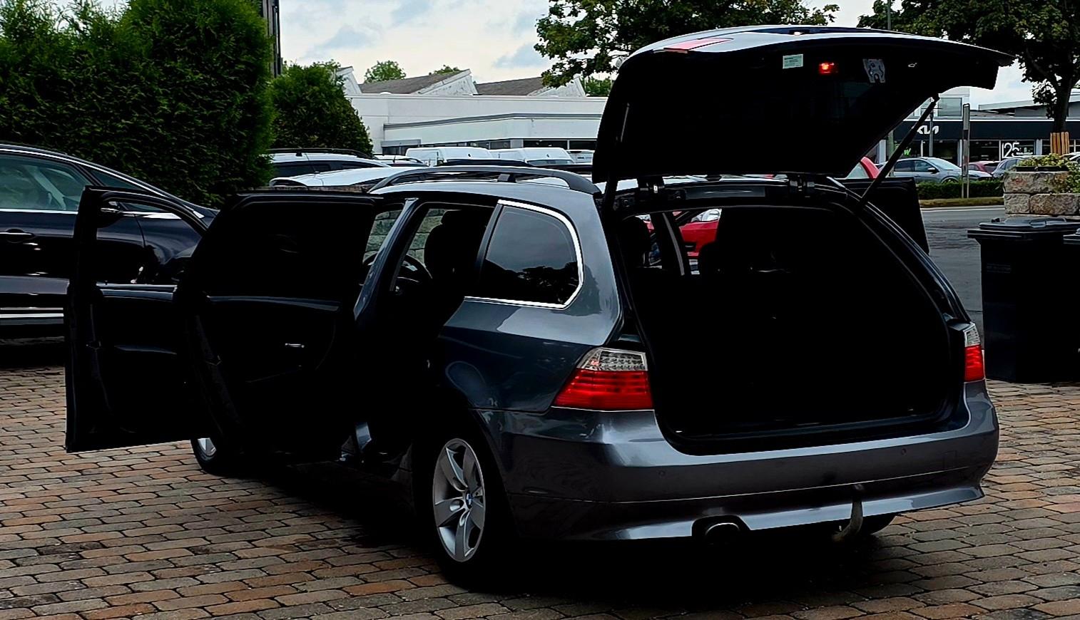 BMW 520 2008 — photo 17