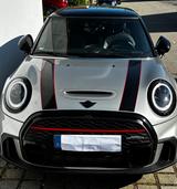 MINI John Cooper Works - Traumausstattung, Topzustand - silberne MINI John Cooper Works