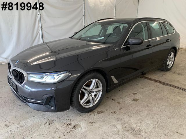 BMW 520d T xDrive LASER/PANO/HUD/360°KAM/H&amp;K SOUND