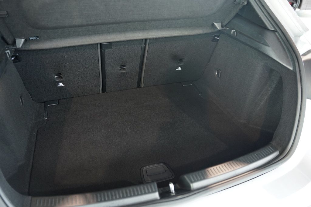Mercedes Benz A 220
