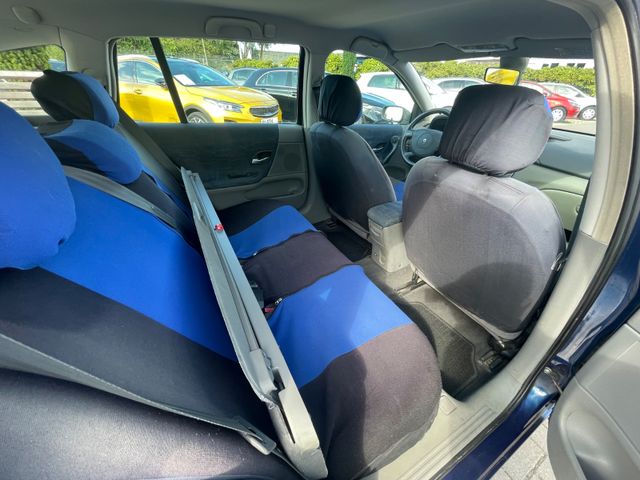 Renault Laguna  1,8