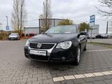 Volkswagen Eos 1.4*NAVI*Leder*PDC*GRA*ALU*1.Vorb.*SHZ*Glasd - Volkswagen Eos in Duisburg