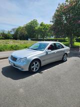 Mercedes-Benz C200 Kompressor  2003 - Mercedes-Benz C 200 mit LPG-Antrieb