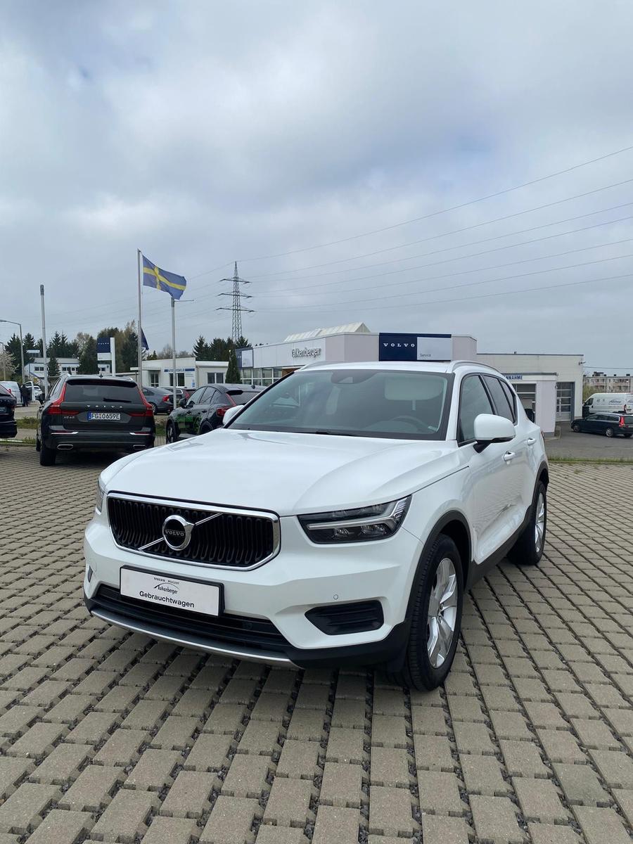Volvo XC40 Momentum Teilleder PDC, Kamera, FSH, AHK