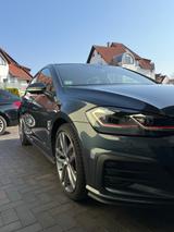 Volkswagen Golf 2.0 TSI GTI, SHZ, AHK, 8-fach, Handschalter - Volkswagen Gebrauchtwagen in Cottbus