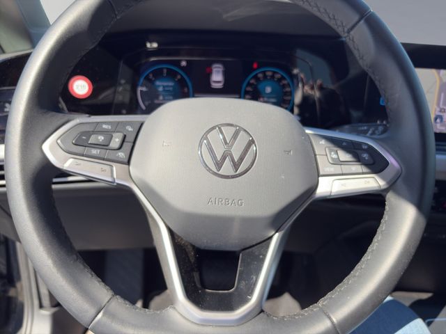 Golf VIII Variant 2.0TDI DSG Life PDC NAVI LED