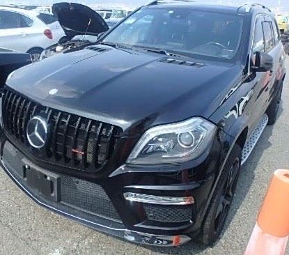 Mercedes-Benz GL 550 AMG 4MATIC 