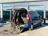 Mercedes-Benz Vaneo-Behindertengerecht-Rampe-Automatik - : Auto Behinderten