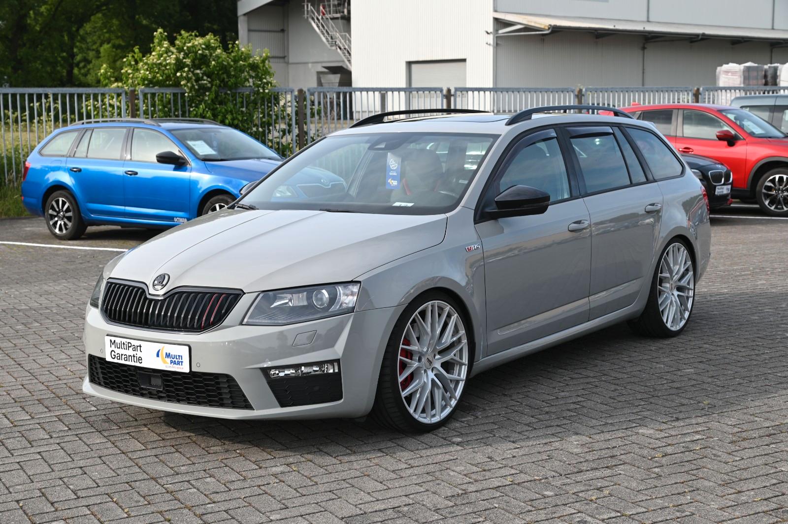 Skoda Octavia Combi RS / Garantie