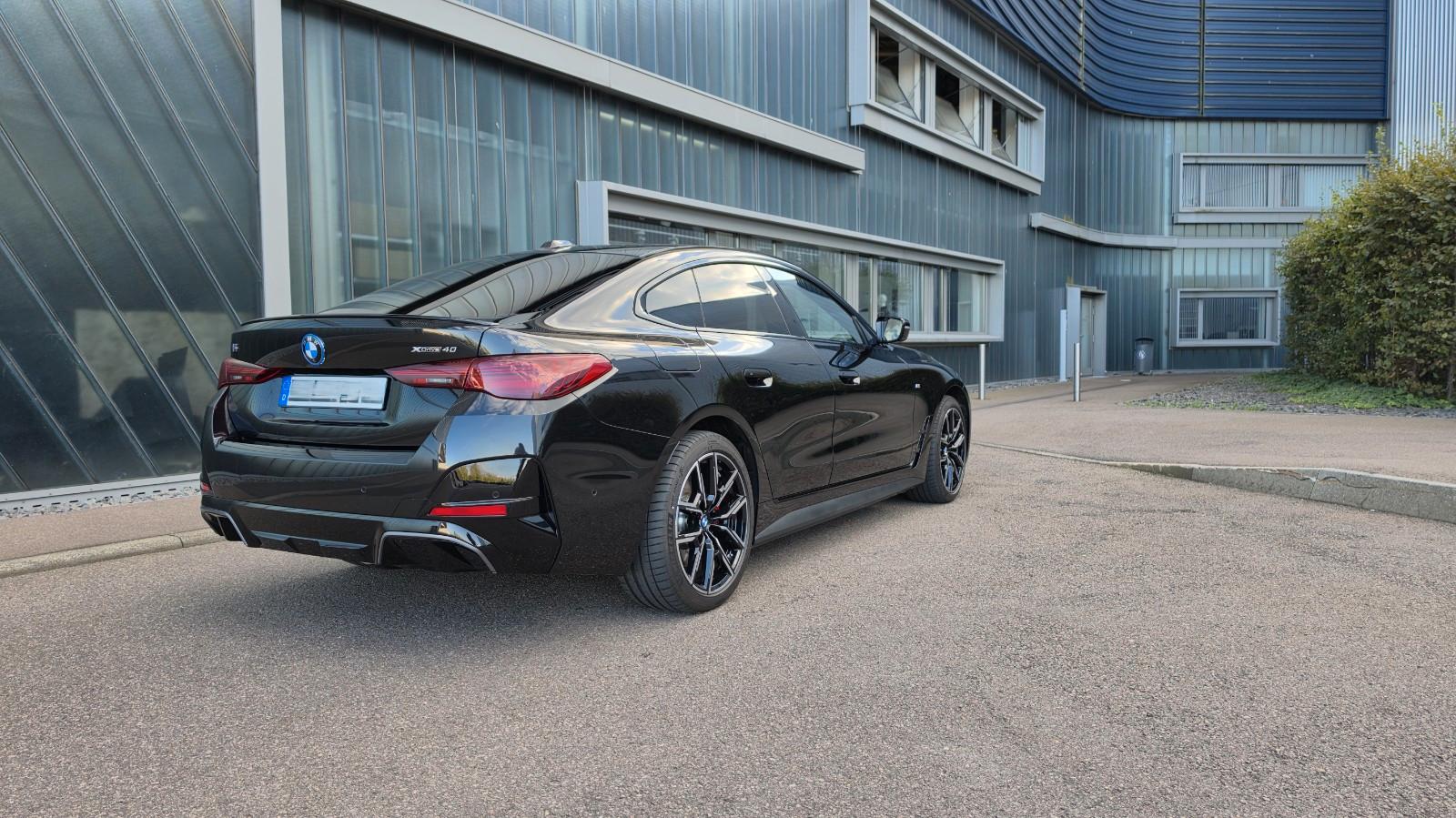 BMW i4 xDrive40 M Sport Pro Vollausst.Garantie 2030