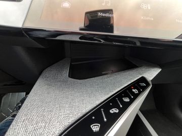 Peugeot 3008 Allure Hybrid 145 360° AHK SHZ LED NAVI