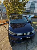 Volkswagen Auto VW touran 7-sitzer Automatik 2018 - Volkswagen Touran mit Benzin-Antrieb: Geländewagen