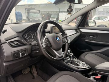 BMW 218 - 11