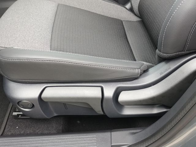 Nissan Qashqai 1.3 DIG-T N-Connecta °Navi°RFK°SHZ°BF°