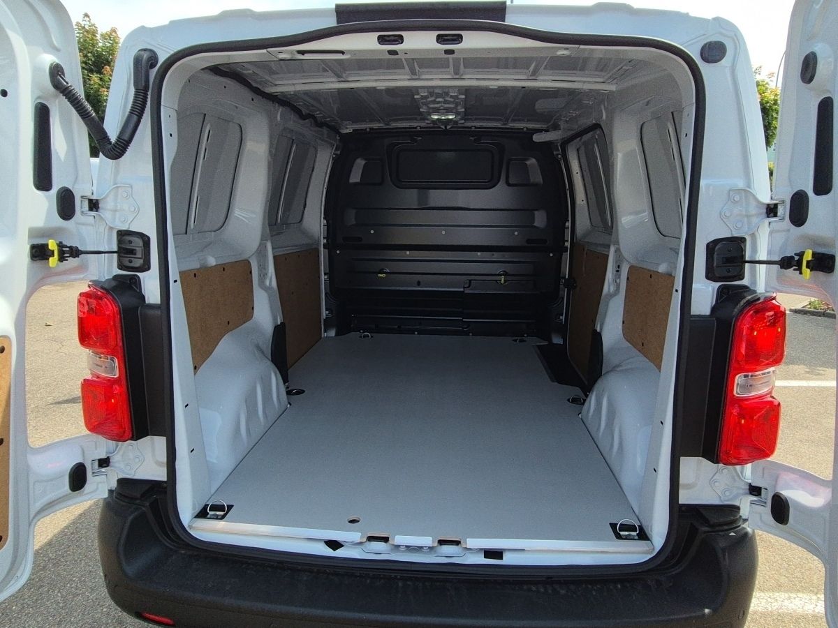 Opel Vivaro - Bild 13