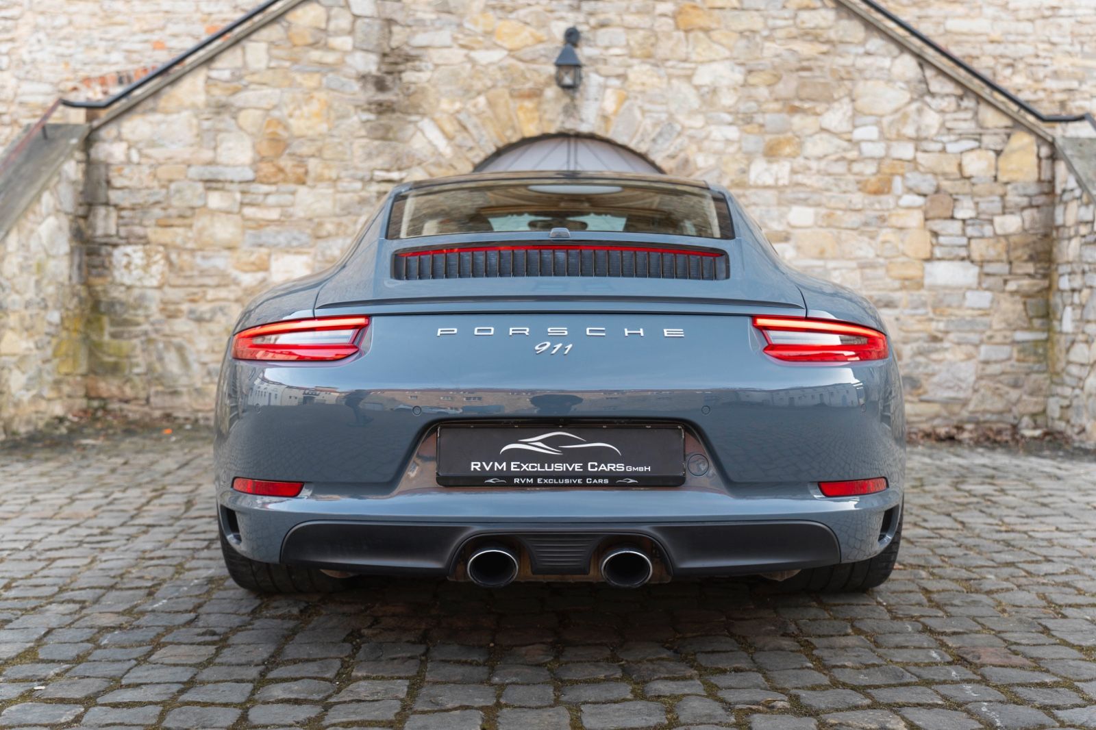 Fahrzeugabbildung Porsche 911 Carrera Coupe Sport-Chrono PASM KAM PDLS