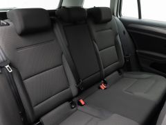 Foto Nummer 27: VW Golf