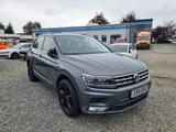Volkswagen Tiguan Comfortline LED NAVI 360° MFL BT - : Massagesitze, Geländewagen