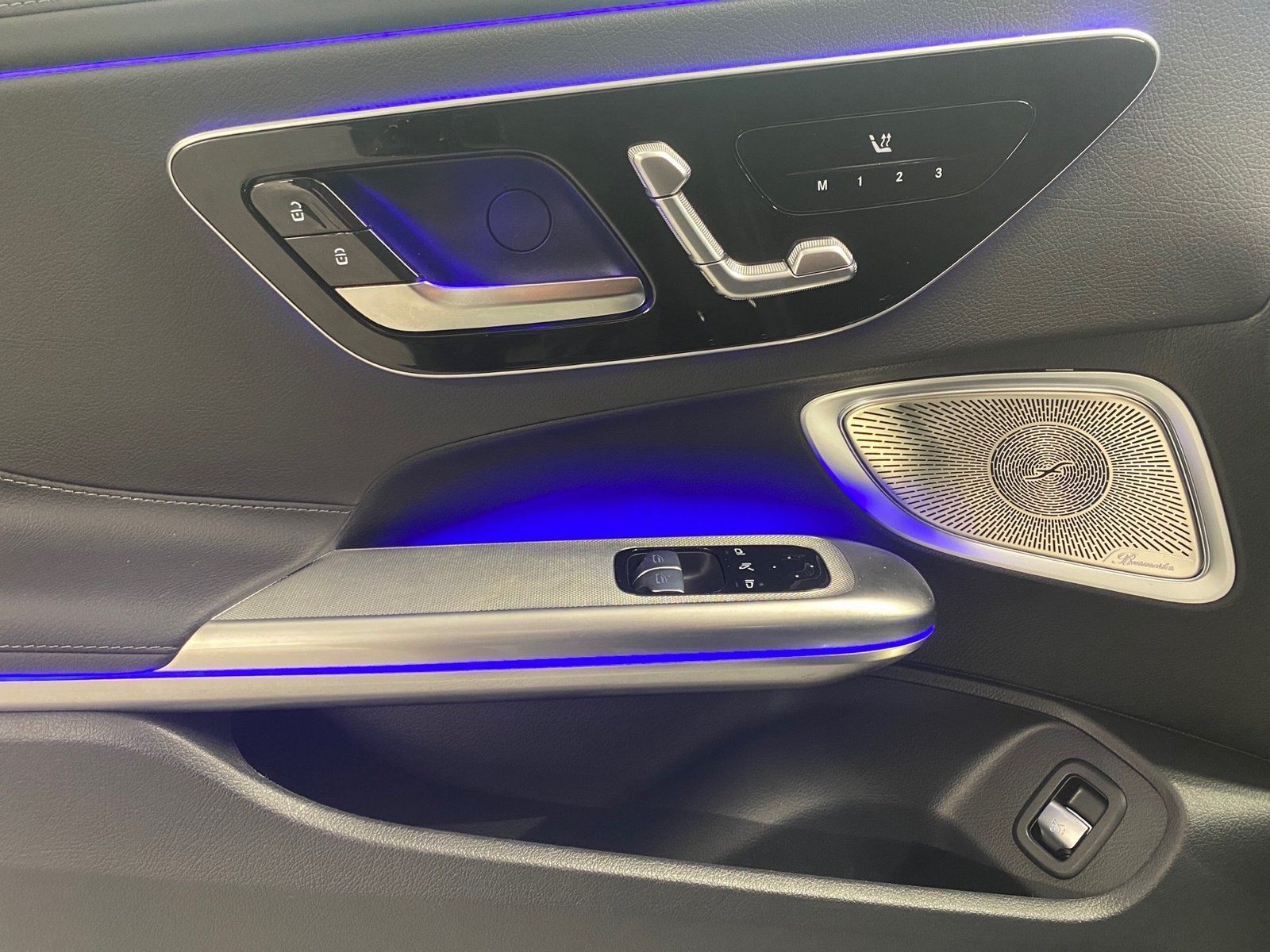 Fahrzeugabbildung Mercedes-Benz CLE 200 AMG Plus*Pano*STDHZG*HUD*360*Totwink*Mem
