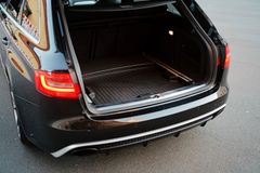 Fahrzeugabbildung Audi RS4 Avant 4.2 FSI quattro *MwSt.*Phantomschwarz*