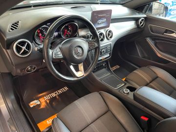 Mercedes-Benz CLA 200 Shooting Brake *KAM*NAVI*LED*PDC*PANO*