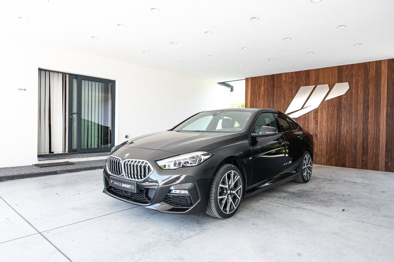 BMW 218 i, M pack, Camera, Adaptieve cruise control  imagem 3