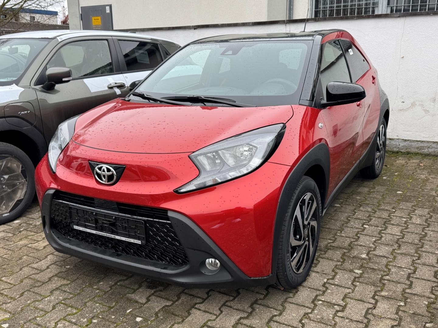 Toyota Aygo X Teamplayer / CarPlay & Android Auto / Tem
