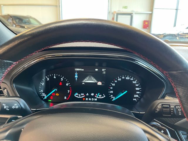 Ford Focus Lim. ST-Line 5-Türer Aut.*LED*NAVI*ACC*B&O