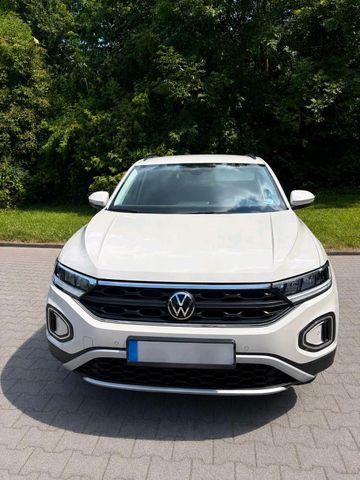 VW VW T- ROC Baujahr  03/23