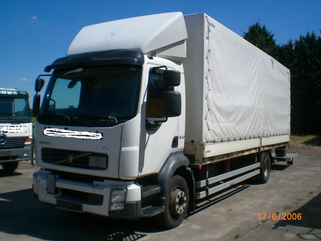 Volvo FL 4x2R ( 12-240 ) Klima LBW Palfinger