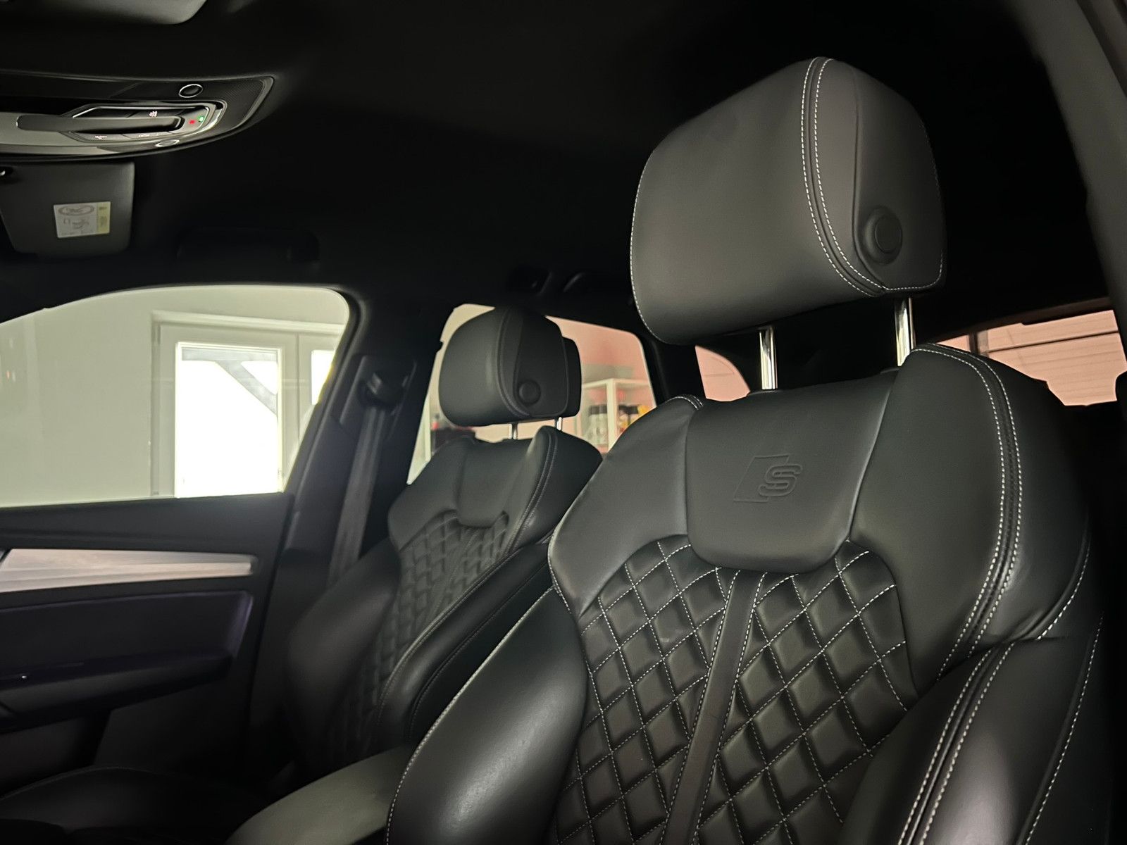 Fahrzeugabbildung Audi Q5 50 TDI Quattro S LINE/MATRIX/AHK/BLACK OPTIK