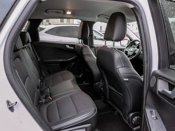 Ford Kuga 2.5 Plug-In Hybrid Titanium X Einparkassi.