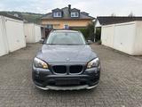 BMW X1 sDrive 2.0i - BMW X1: Limousine