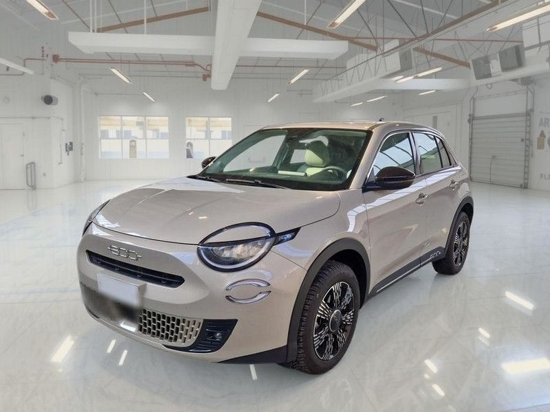 Fiat FIAT 600 1.2 HYBRID 100 CV