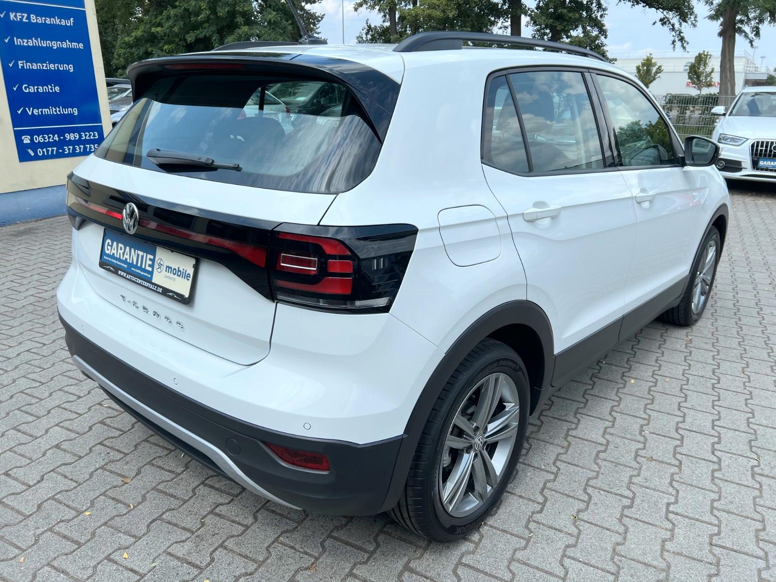Volkswagen T-Cross Life Automatik*Carplay*PDC*S-Heft*1-Hand