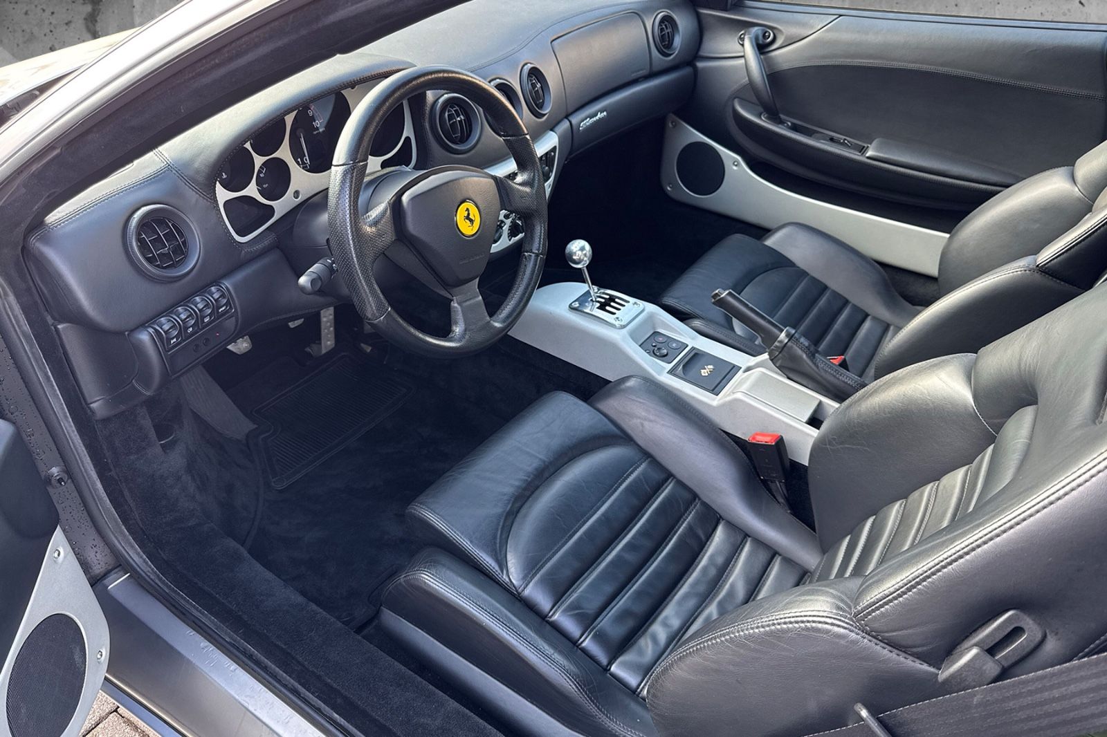Fahrzeugabbildung Ferrari 360 Modena*Manuale*1.Hand*Deutsches Auto*ZR Neu