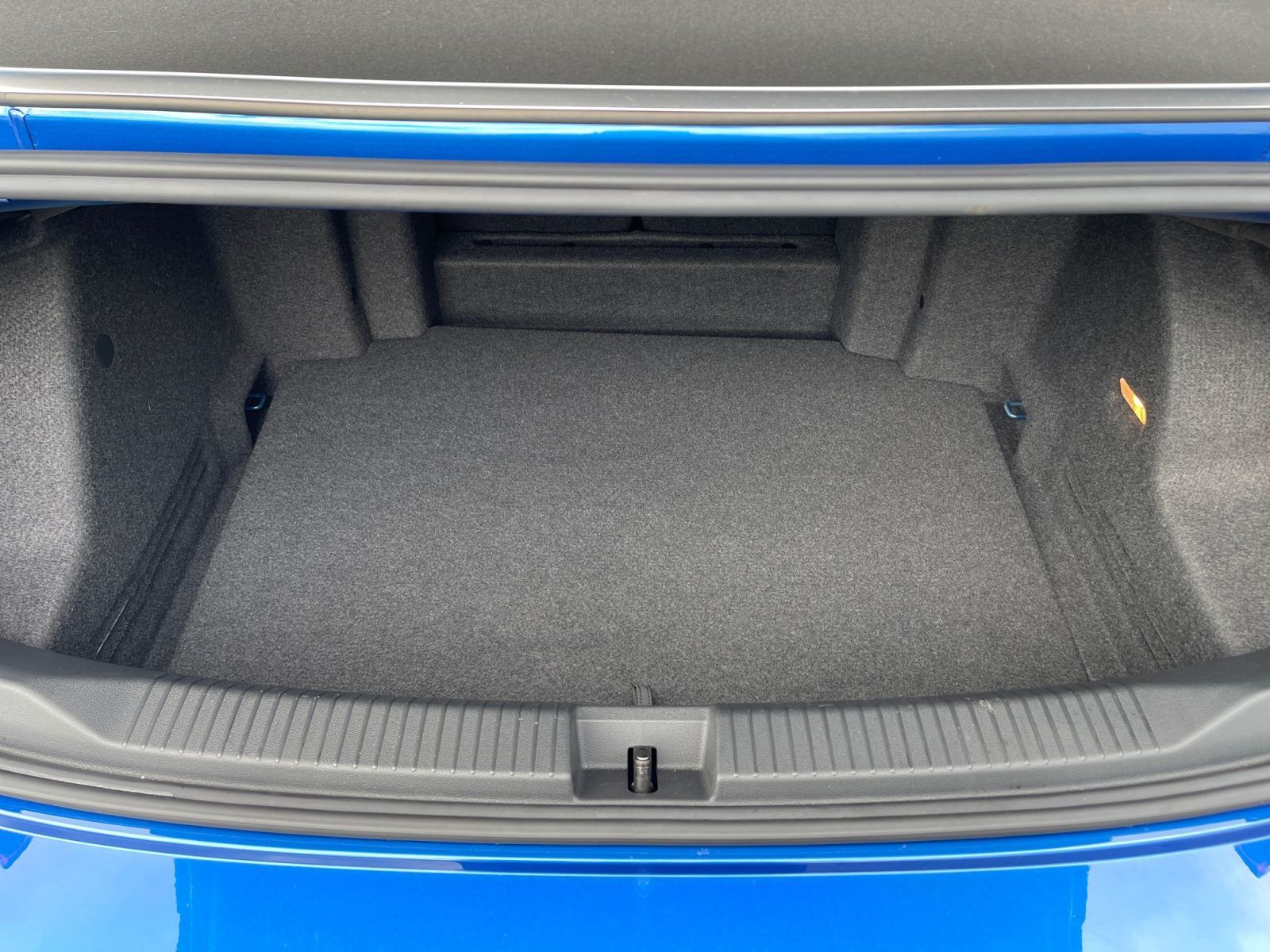 Volkswagen T-Roc - Bild 14