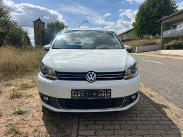 Volkswagen Touran - 3