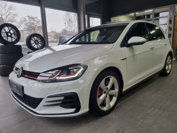 Fahrzeugabbildung Volkswagen Golf VII GTI Performance DSG NAVI LED Virtual