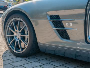 صورة مصغرة 23 لـ 2012 Mercedes-BENZ SLS AMG