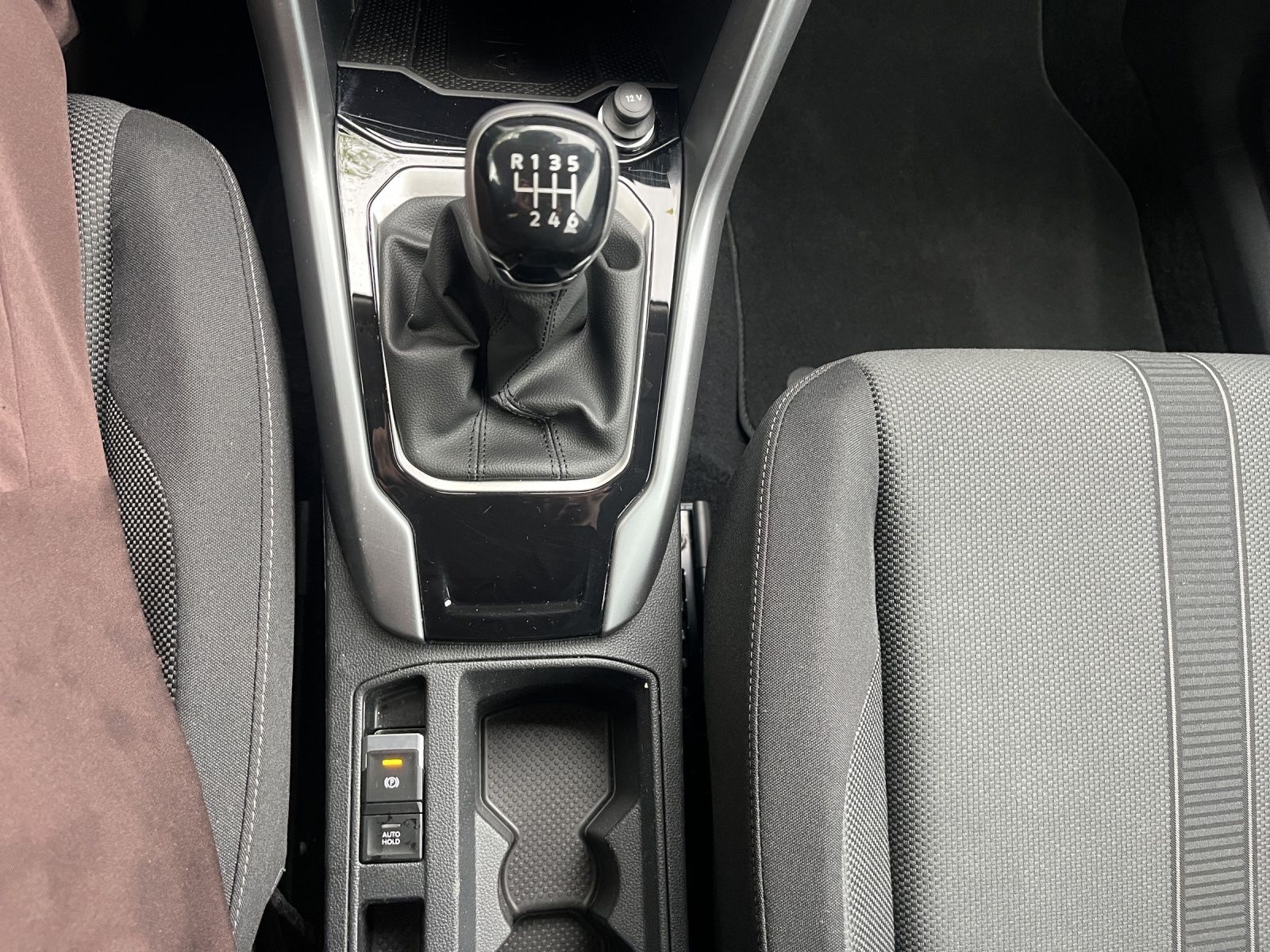 Volkswagen T-Roc - Bild 12