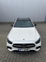 Mercedes-Benz E 300 T AMG-Line (Benziner;Pano;AHK;Garantie;VB) - Mercedes-Benz E 300 mit Benzin-Antrieb: Kombi