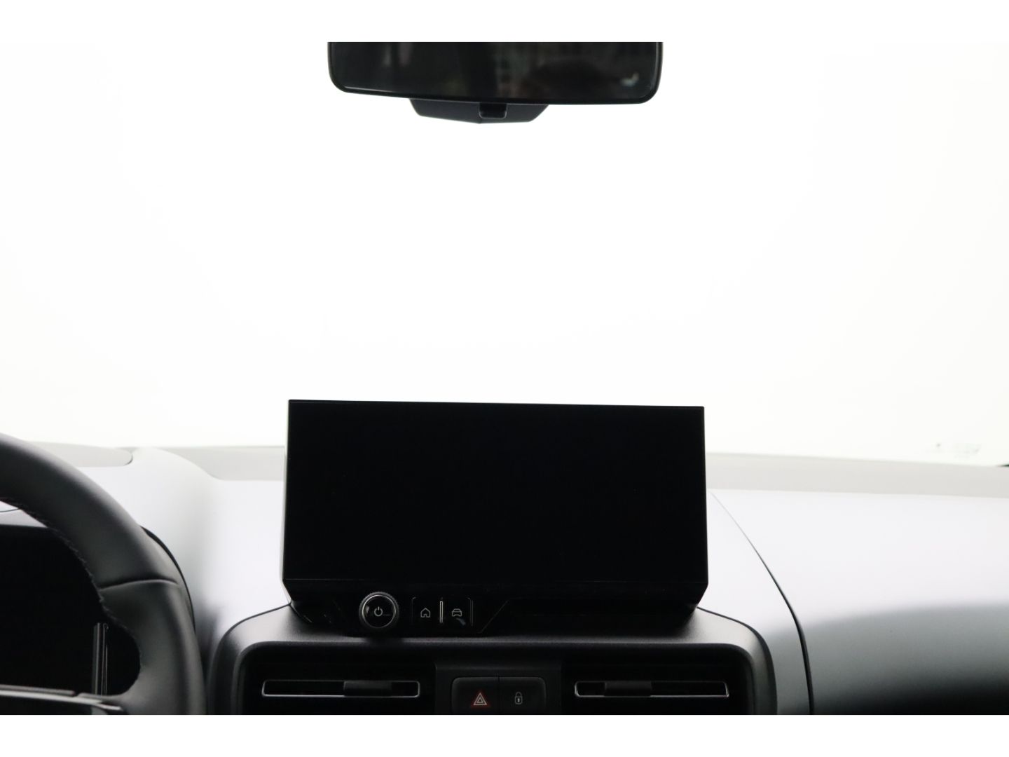 Fahrzeugabbildung Fiat Doblo Kombi L2 1.5 Diesel 96 kW Navigation