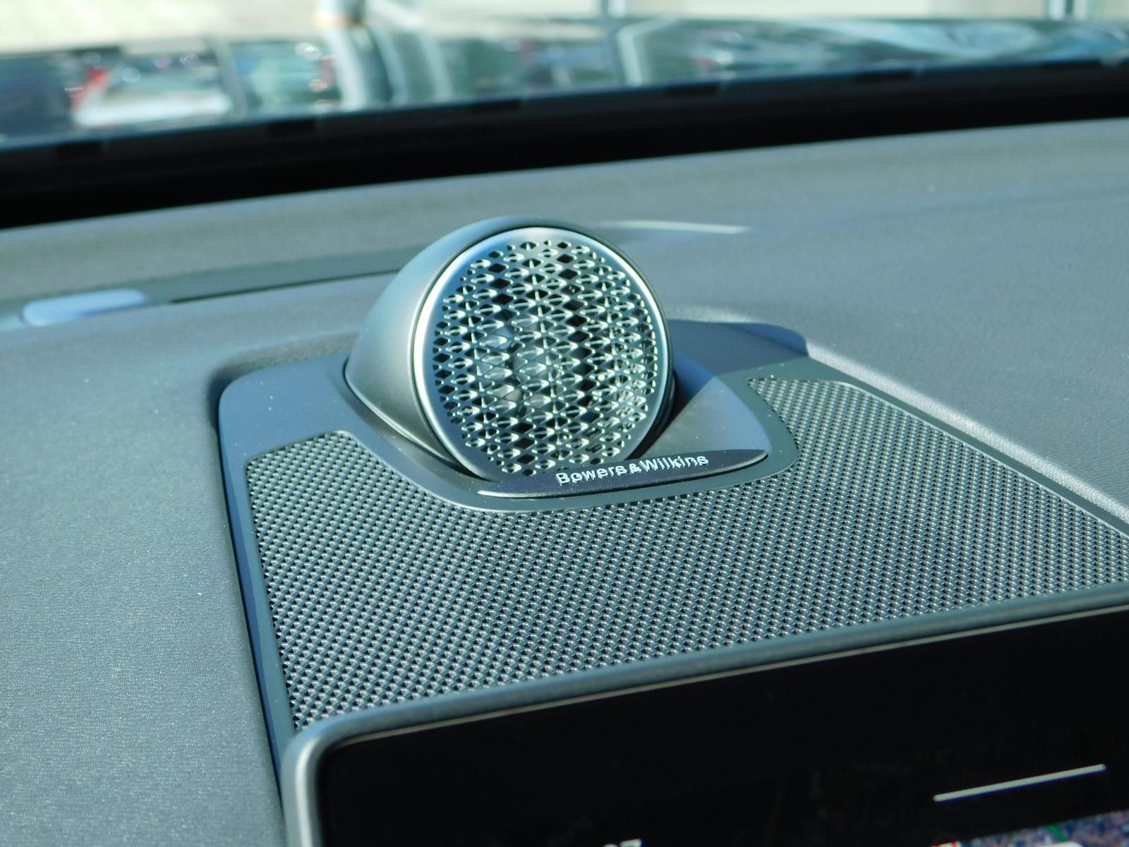 Fahrzeugabbildung Volvo XC60 T8 AWD Plus Black Edition