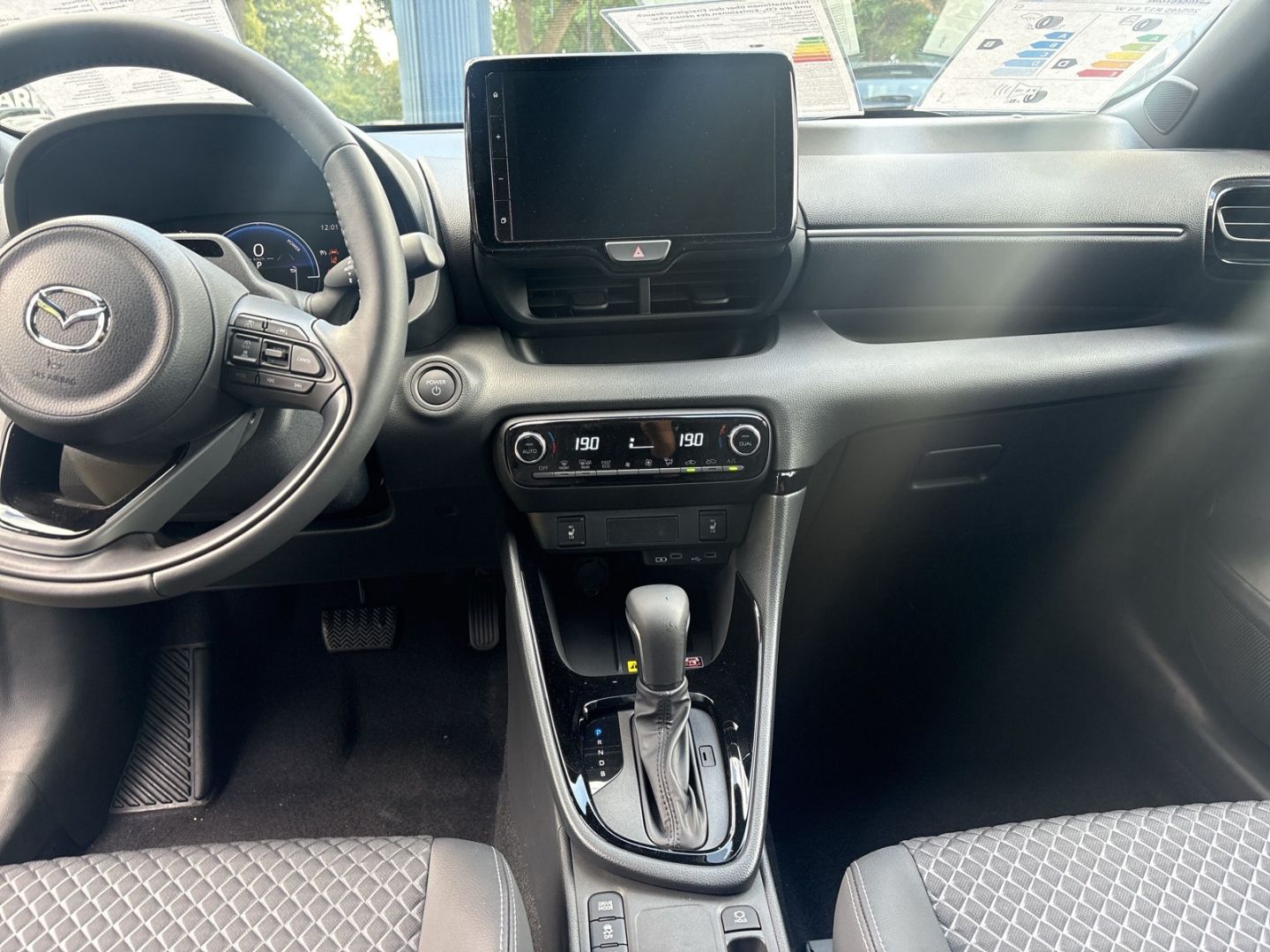 Mazda 2 Hybrid - Bild 11